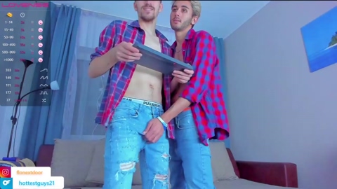 hottestguys21  06-10-2022